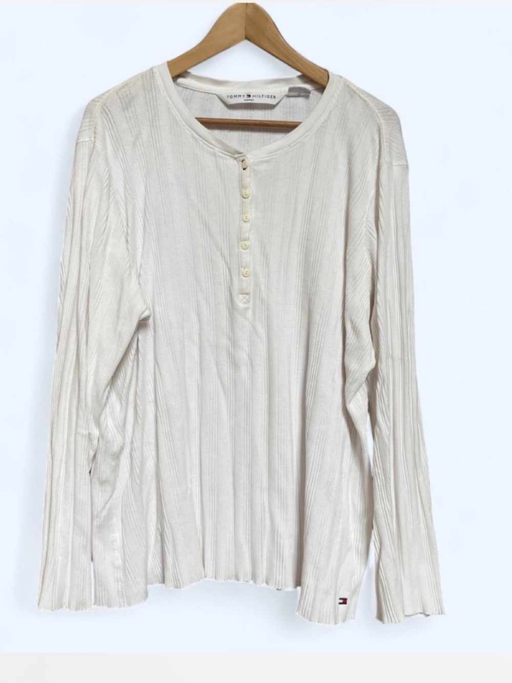 Tommy Hilfiger Women's White Ribbed Long-Sleeve Henley Top